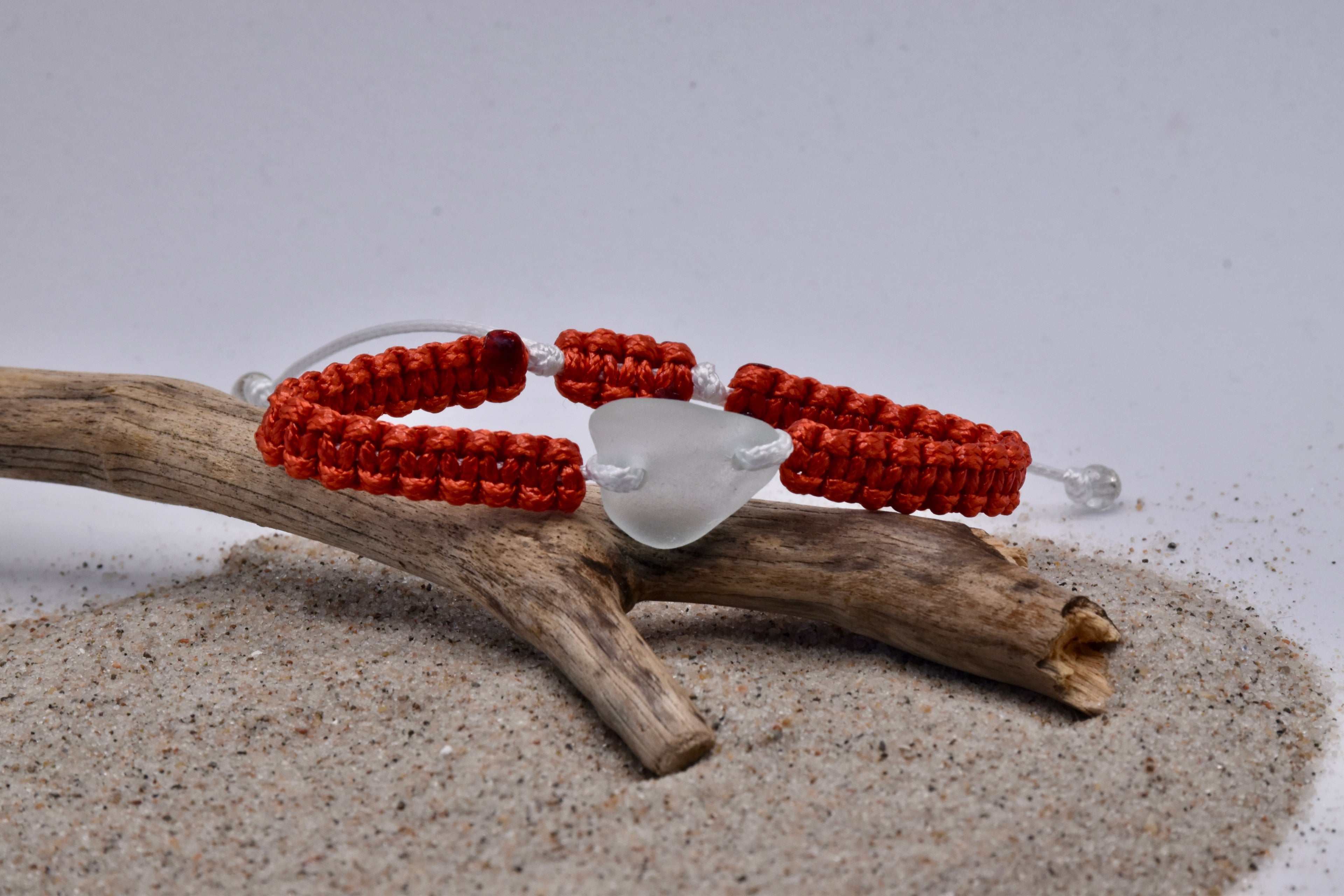 geknüpftes Armband - Seeglas