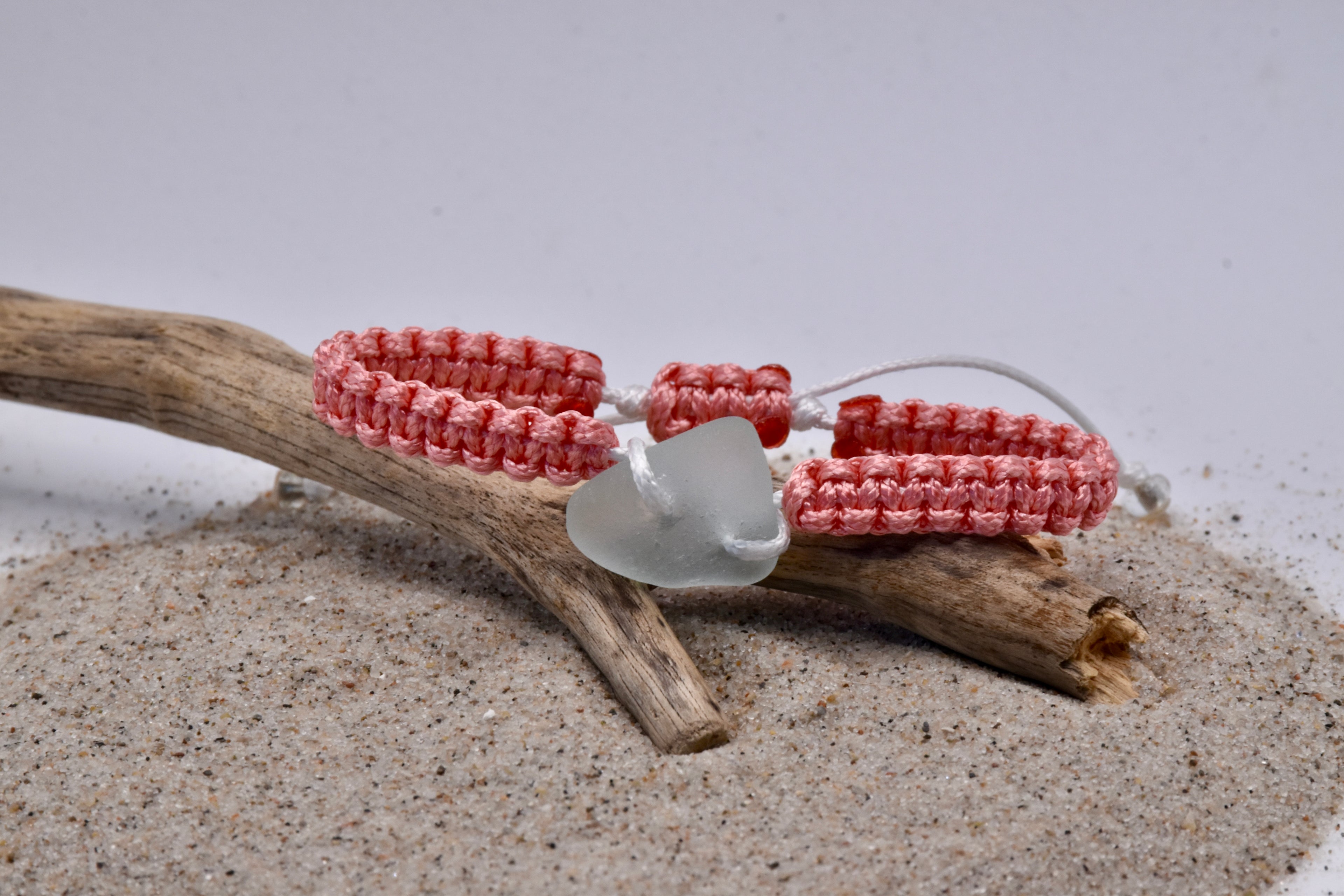 geknüpftes Armband - Seeglas